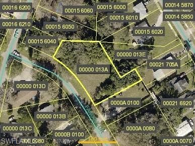 335 Fairfax DR FORT MYERS, FL 33905