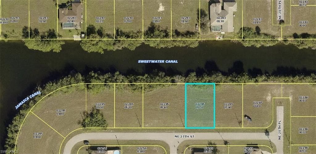 2003 NE 27th ST CAPE CORAL, FL 33909