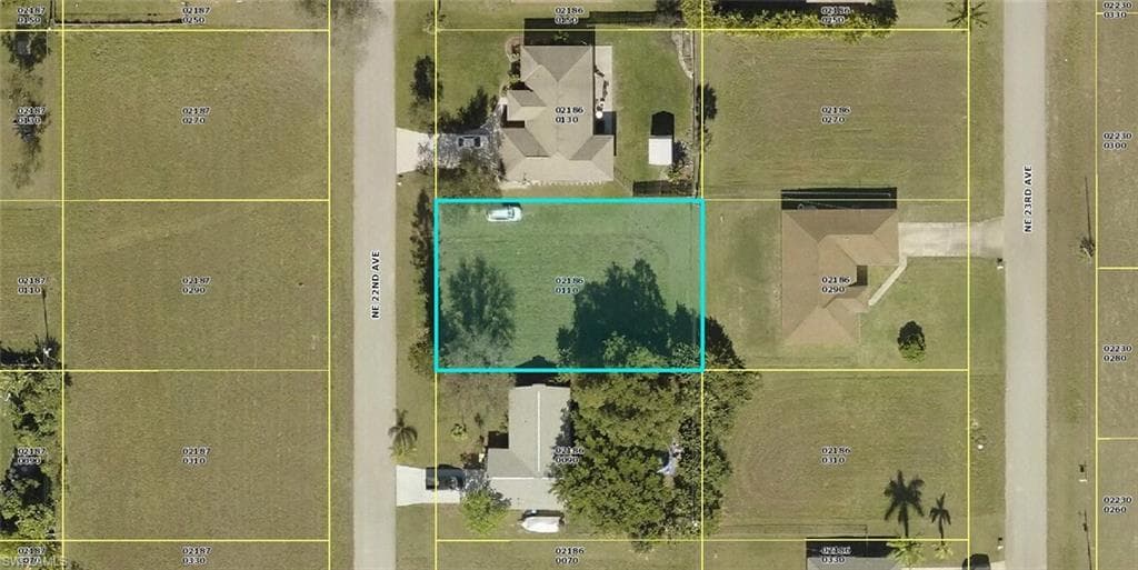 1821 NE 22nd AVE CAPE CORAL, FL 33909
