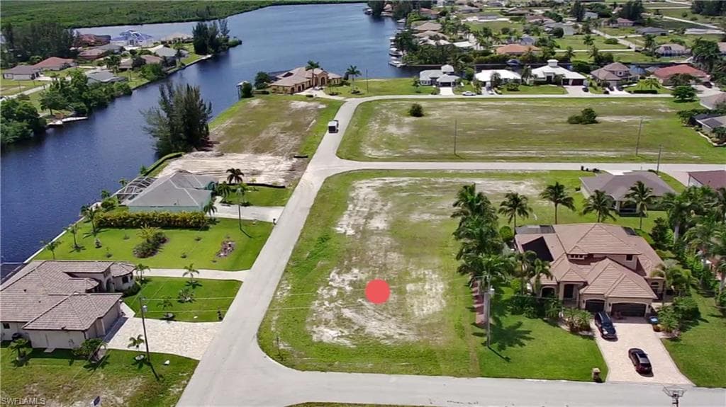 2700 NW 41st PL CAPE CORAL, FL 33993