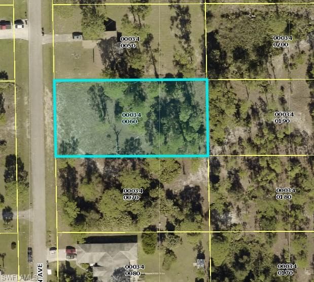 612 Canton AVE LEHIGH ACRES, FL 33972