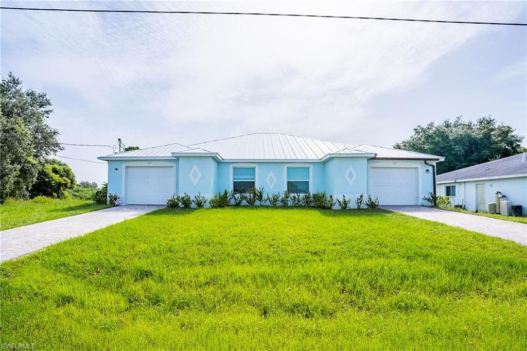337/339 Harold AVE S LEHIGH ACRES, FL 33973