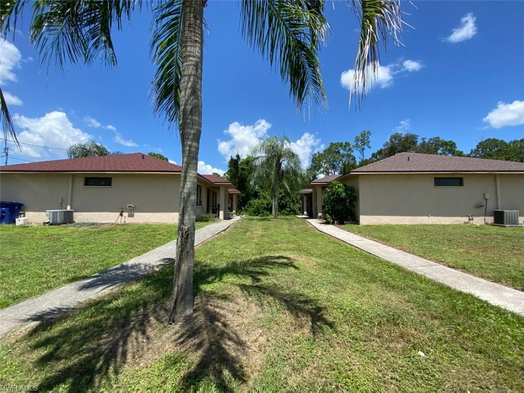 18637 Holly RD FORT MYERS, FL 33967