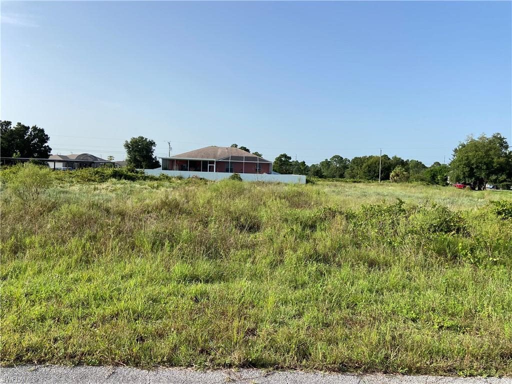 4115 33rd ST SW LEHIGH ACRES, FL 33976