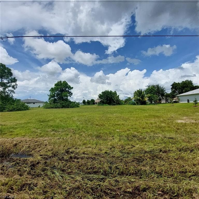 1713 NW 13th ST CAPE CORAL, FL 33993