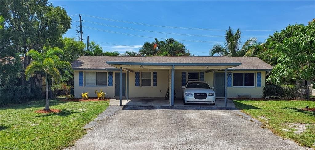 4681 Alhambra CIR W NAPLES, FL 34103