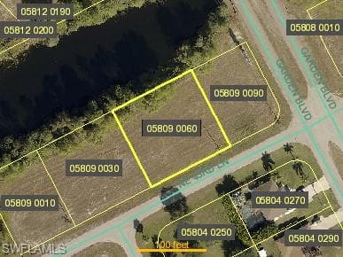 2325 NE 43rd LN CAPE CORAL, FL 33909