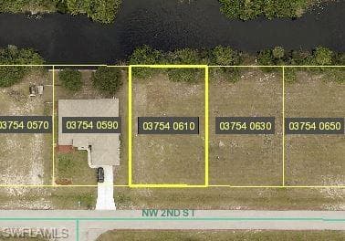 1725 NW 2nd ST CAPE CORAL, FL 33993