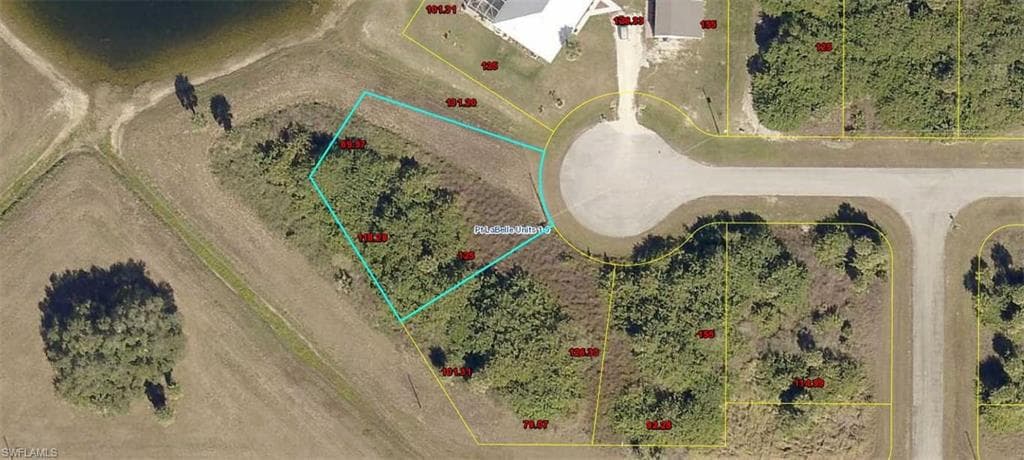 8008 Grove CT LABELLE, FL 33935