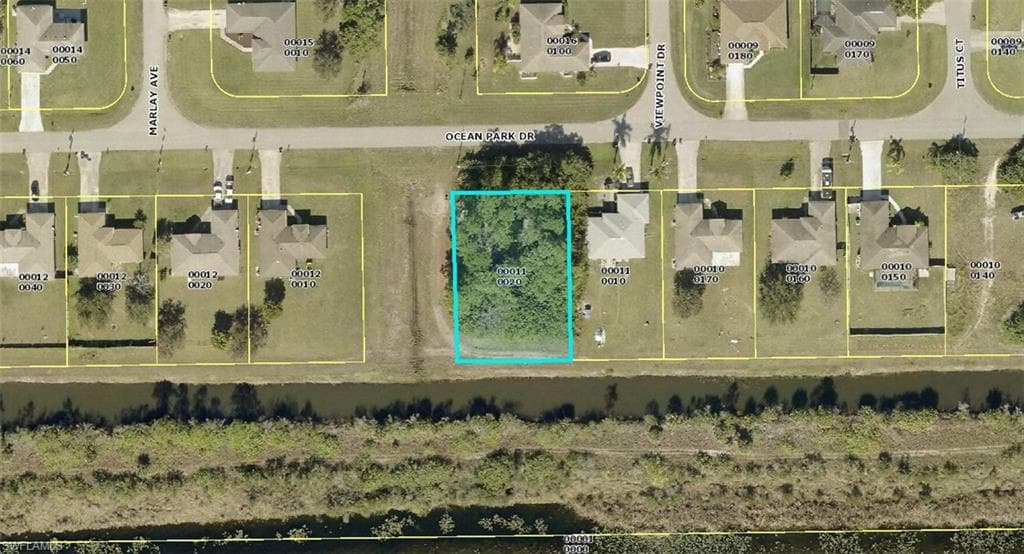 137 Ocean Park DR LEHIGH ACRES, FL 33972