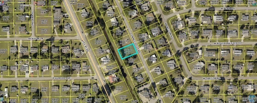 113 Connecticut RD LEHIGH ACRES, FL 33936