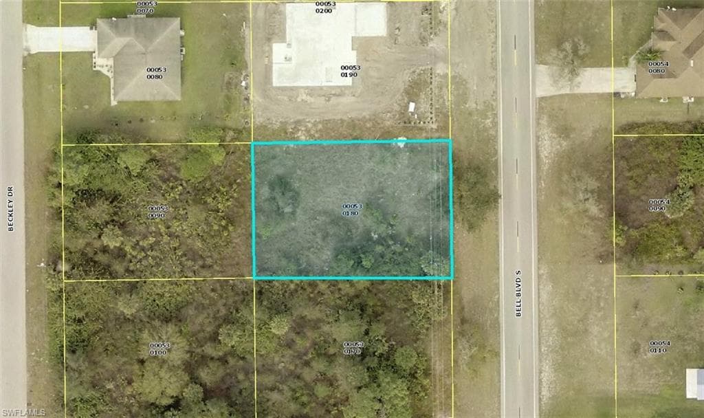 226 Bell BLVD S LEHIGH ACRES, FL 33974