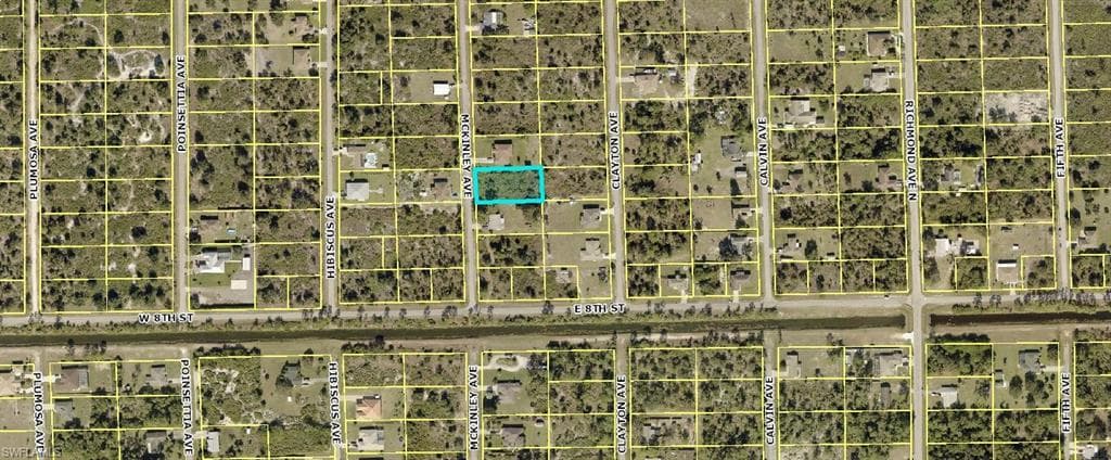 806 Mckinley AVE LEHIGH ACRES, FL 33972