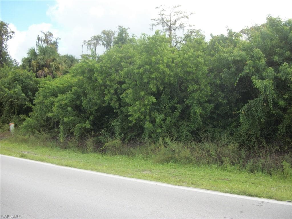 815 N Hacienda ST CLEWISTON, FL 33440