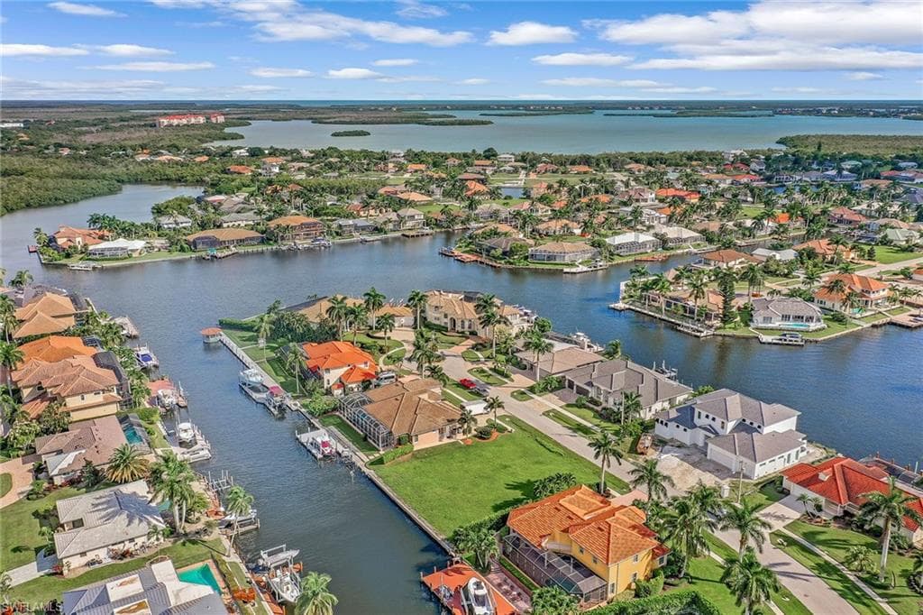 159 Dan River CT MARCO ISLAND, FL 34145