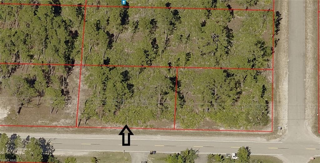 1602 W 10th ST LEHIGH ACRES, FL 33972