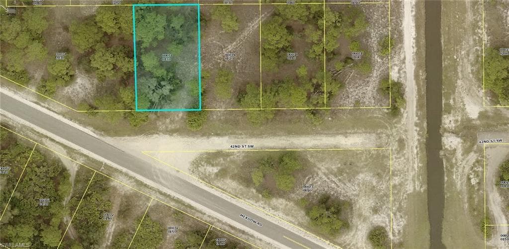 3706 42nd ST SW LEHIGH ACRES, FL 33976