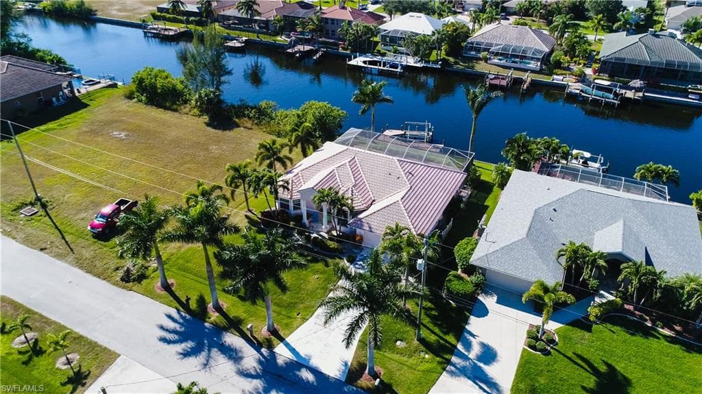 4628 SW 22nd PL CAPE CORAL, FL 33914
