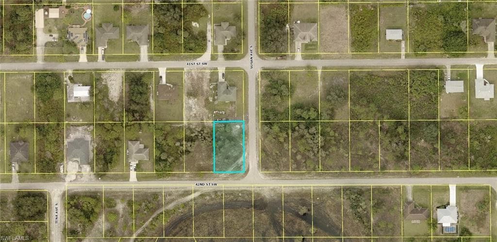 3502 42nd ST SW LEHIGH ACRES, FL 33976