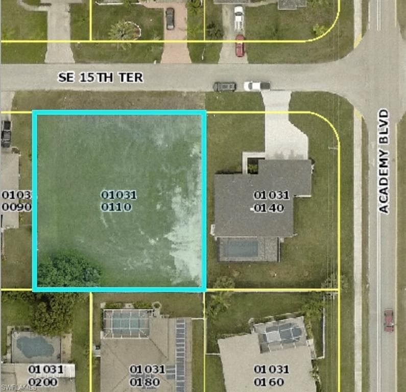 622 SE 15th TER CAPE CORAL, FL 33990