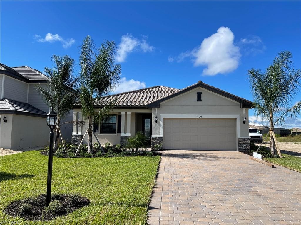 19670 Deming LN ESTERO, FL 33928