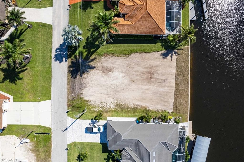 1236 NW 37th PL CAPE CORAL, FL 33993