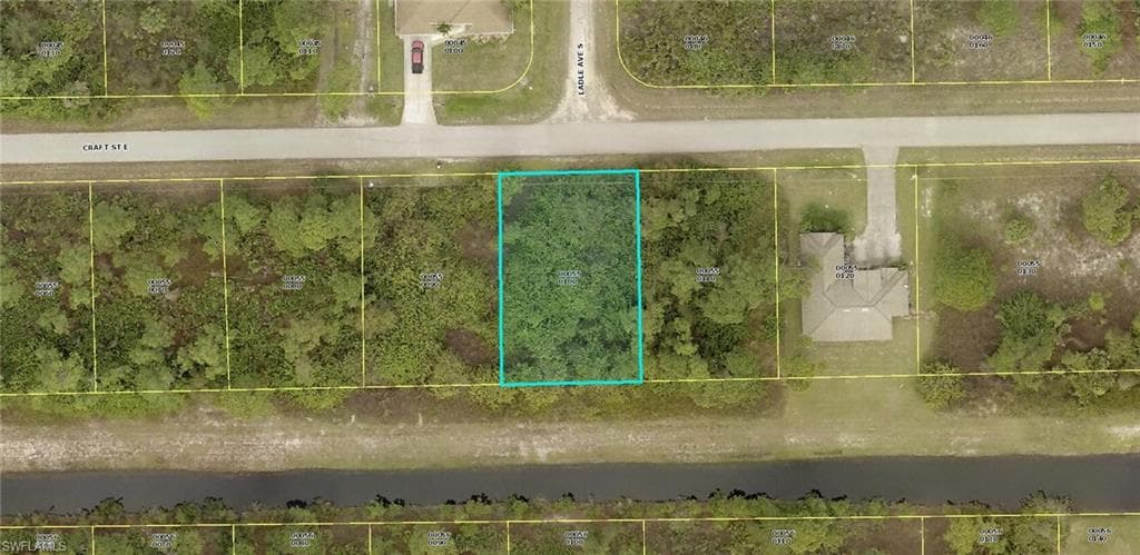 1124 Craft ST E LEHIGH ACRES, FL 33974