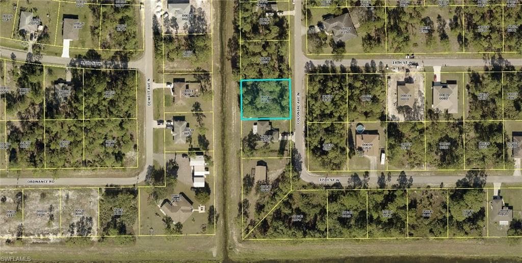 1705 Colonial AVE LEHIGH ACRES, FL 33971