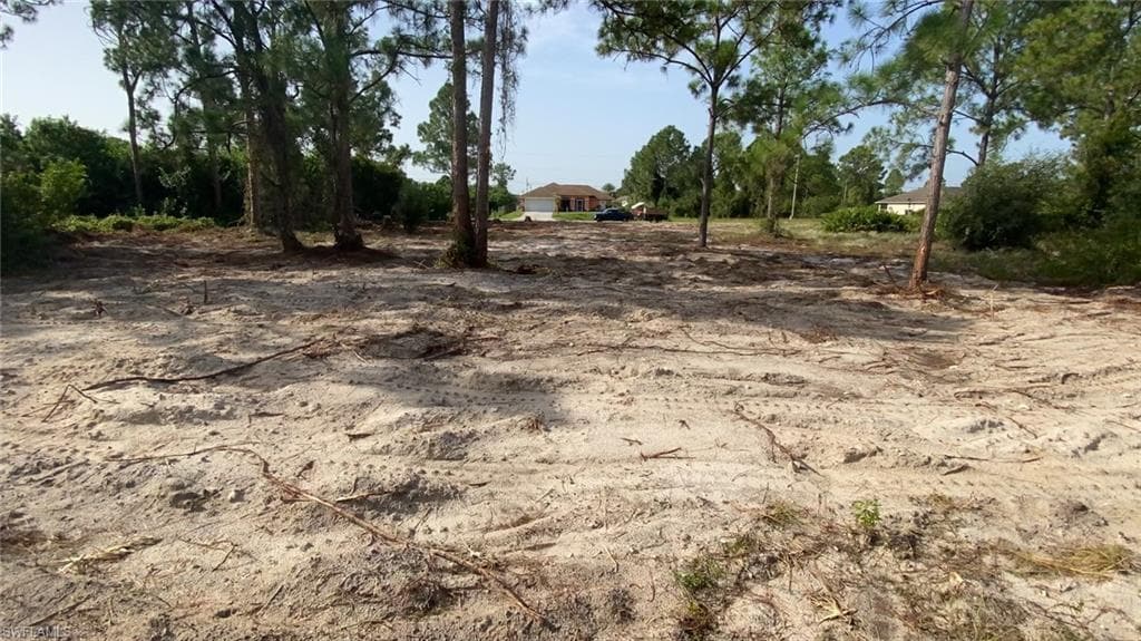 2904 32nd ST SW LEHIGH ACRES, FL 33976