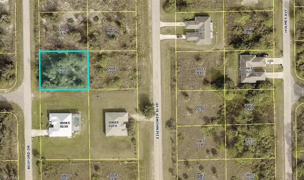 789-791 Bedford DR LEHIGH ACRES, FL 33974