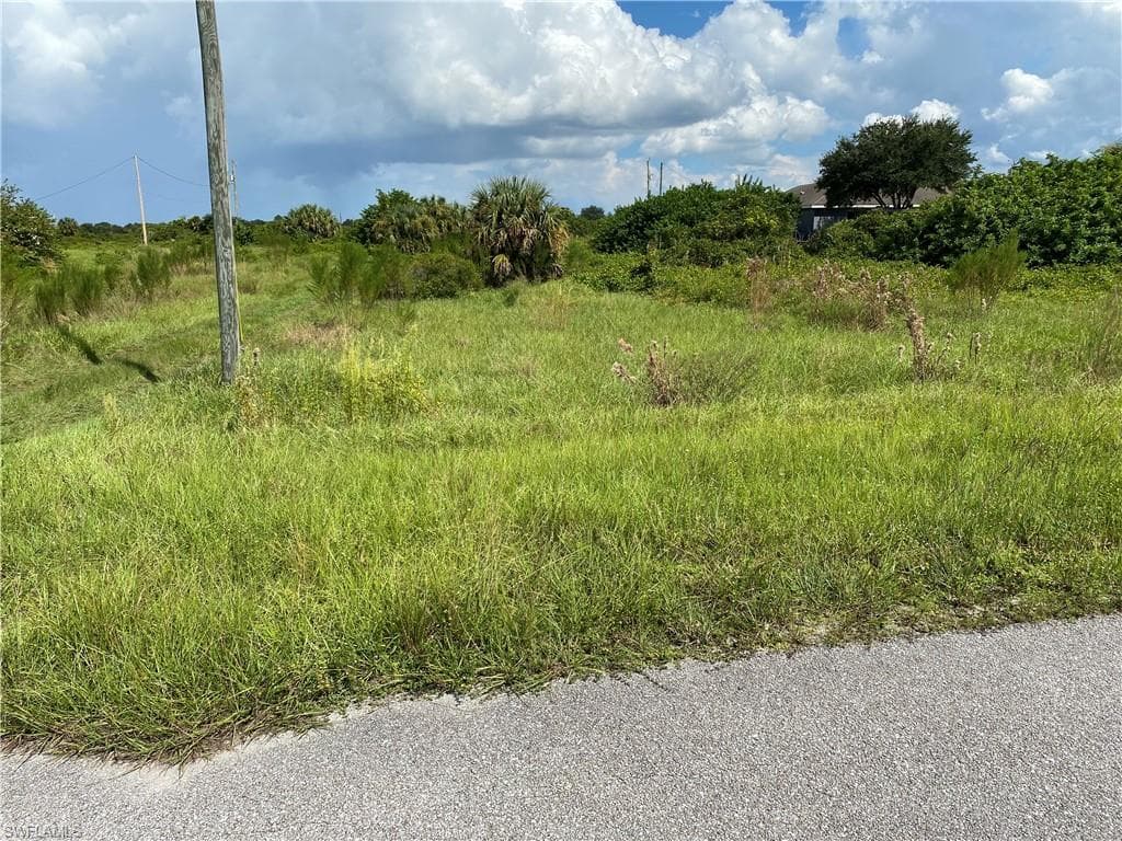 419 Picturesque AVE LEHIGH ACRES, FL 33974