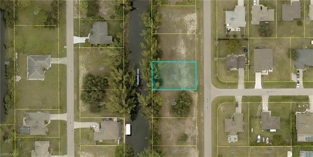 1814 SW 17th AVE CAPE CORAL, FL 33991