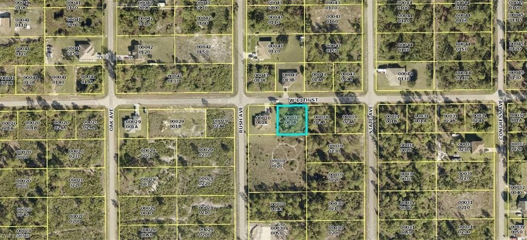 1605 W 11th ST LEHIGH ACRES, FL 33972