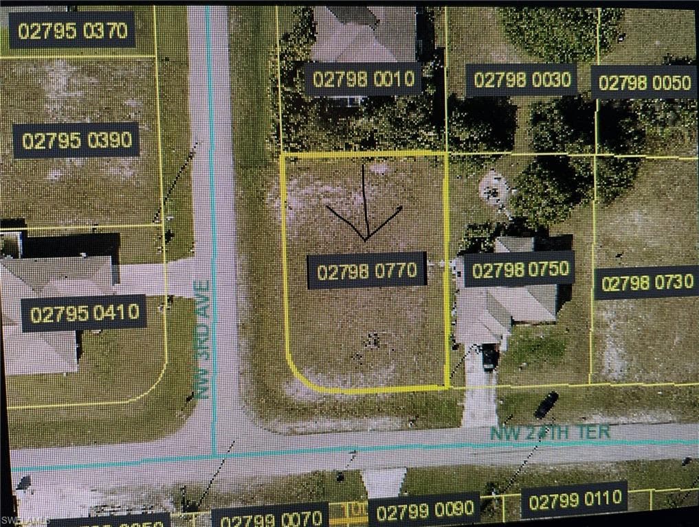 223 NW 24th TER CAPE CORAL, FL 33993