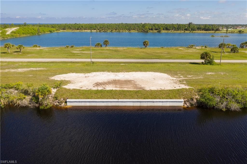 4524 NW 36th ST CAPE CORAL, FL 33993