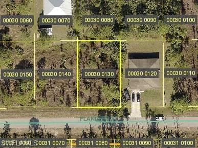 951 Flanders ST LEHIGH ACRES, FL 33974