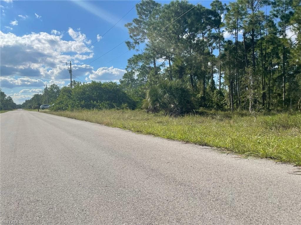 659 Ladd ST LEHIGH ACRES, FL 33974