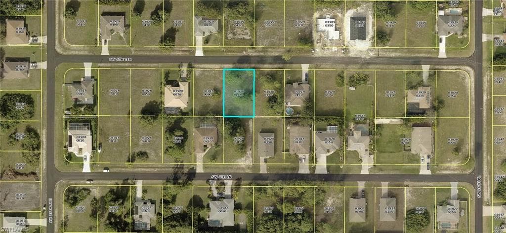 2708 SW 4th TER CAPE CORAL, FL 33991