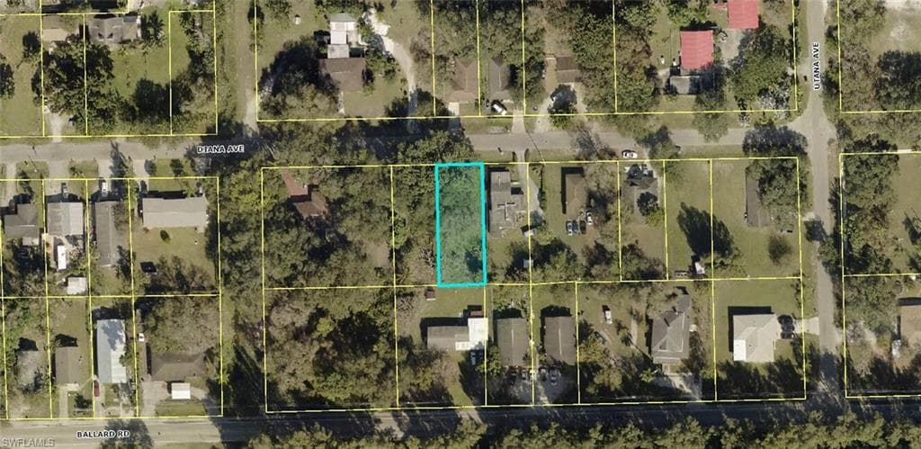 128 Diana AVE FORT MYERS, FL 33905