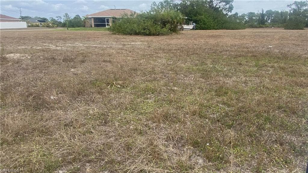 3765 NE 16th AVE CAPE CORAL, FL 33909