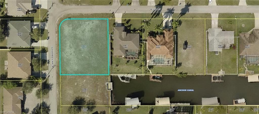 2905 SE Santa Barbara PL CAPE CORAL, FL 33904
