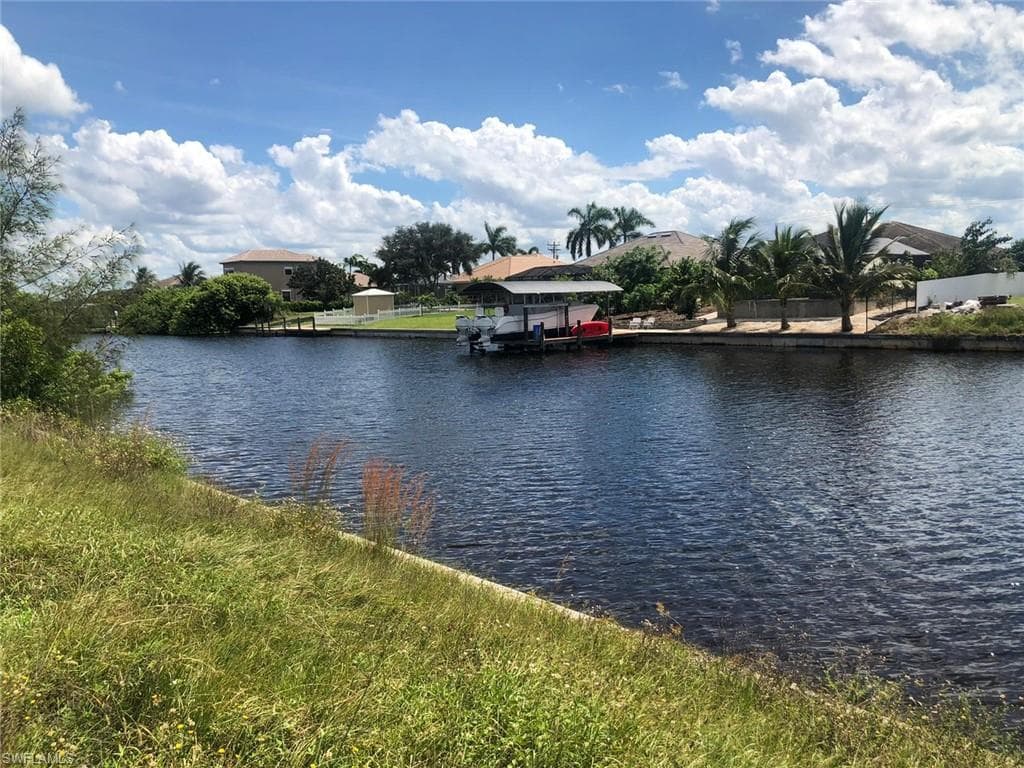 3318 NW 1st ST CAPE CORAL, FL 33993