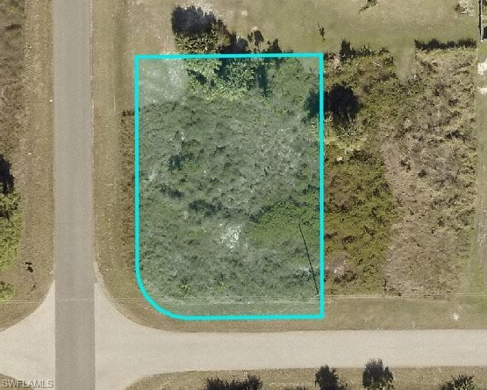 737 Alamo ST E LEHIGH ACRES, FL 33974