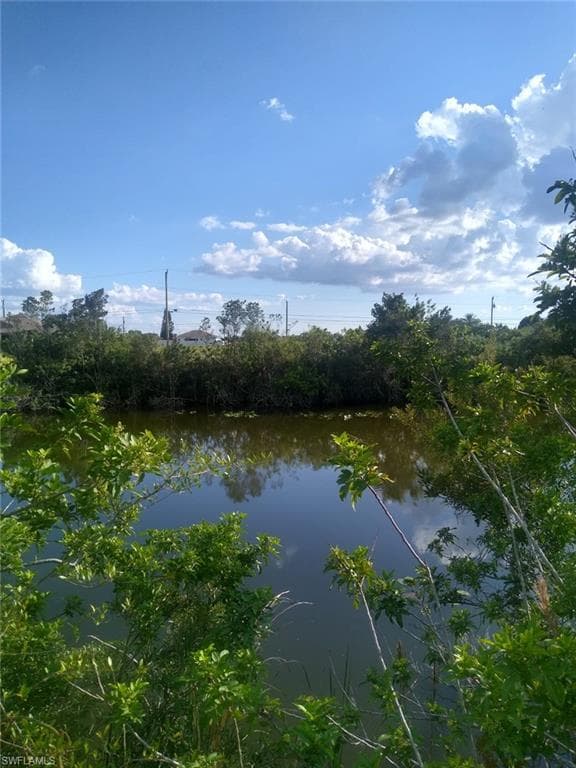 434 NW 14th TER CAPE CORAL, FL 33993