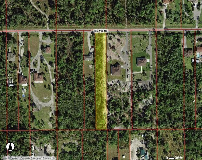 8 AVE NE NAPLES, FL 34120