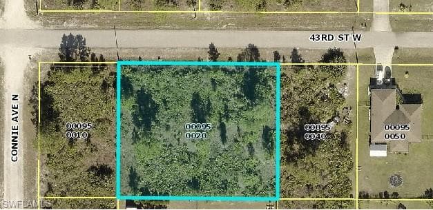 2513 43rd ST W LEHIGH ACRES, FL 33971