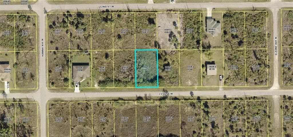 2710 21st ST W LEHIGH ACRES, FL 33971