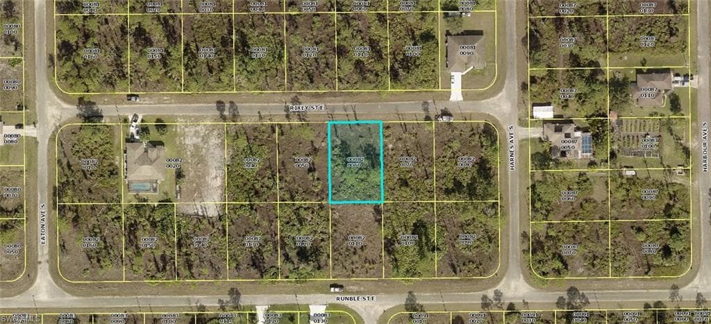 832 Rixey ST E LEHIGH ACRES, FL 33974