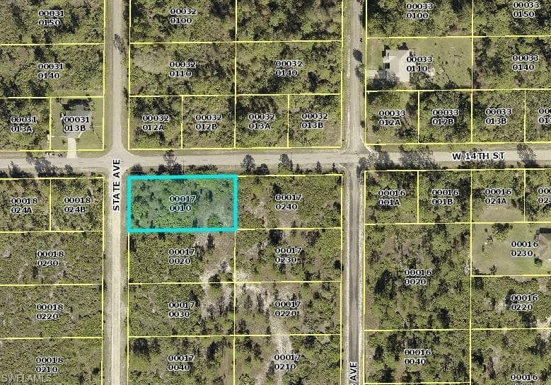 1322 State AVE LEHIGH ACRES, FL 33972