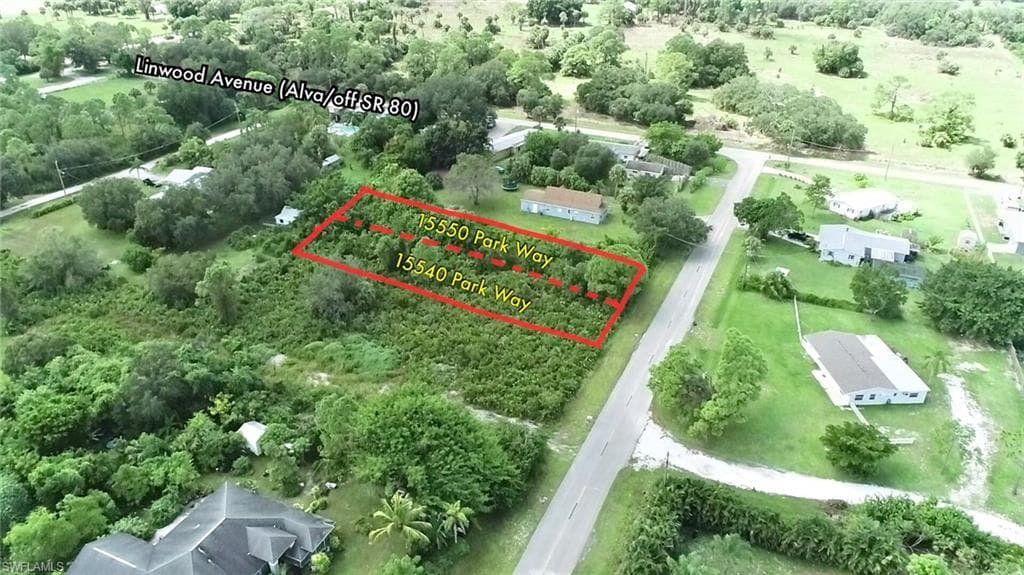 15540 & 15550 Park WAY ALVA, FL 33920